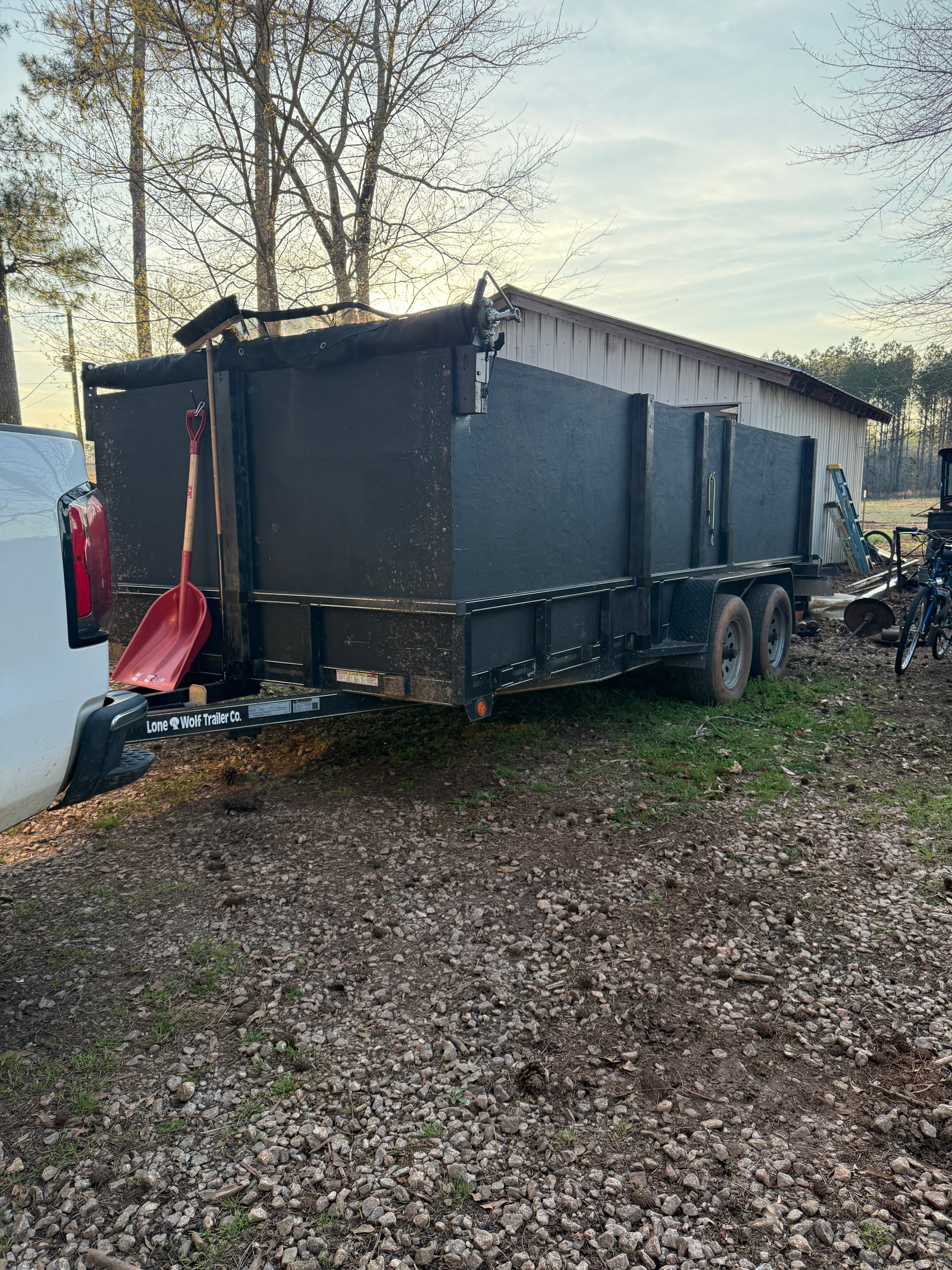 16 Cubic Yard Capacity Dump Trailer